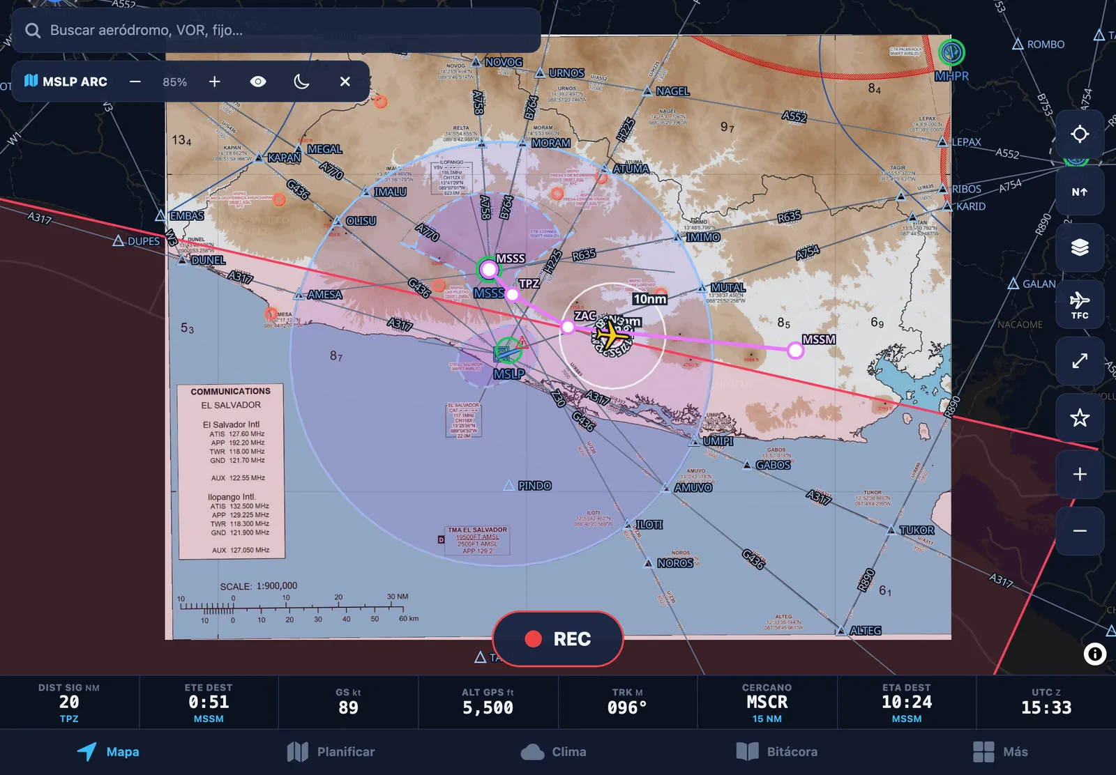 Carta de área del AIP de MSLP georreferenciada sobre el mapa, con la ruta y el avión encima